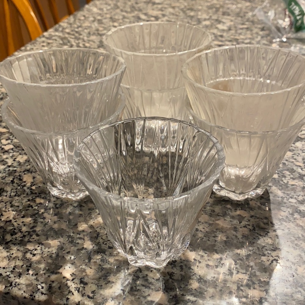 7 Glass Holders